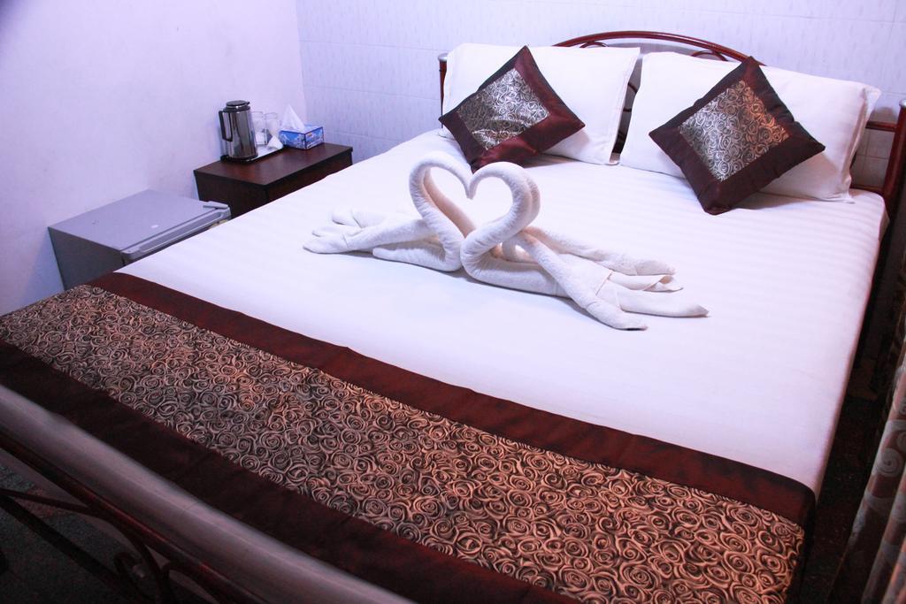 20Th Street Hostel ย่างกุ้ง ภายนอก รูปภาพ