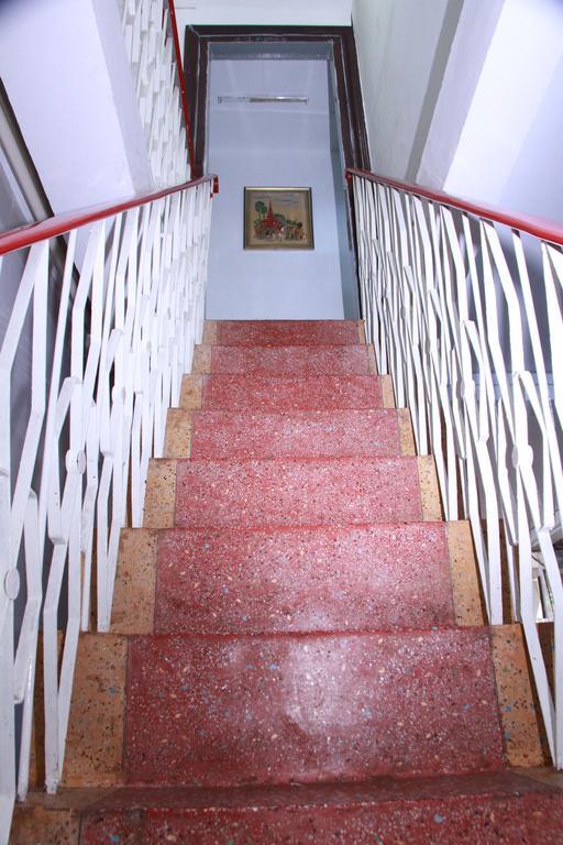20Th Street Hostel ย่างกุ้ง ภายนอก รูปภาพ